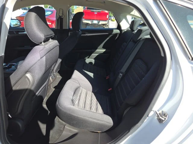 Used 2016 White Ford SE image 17