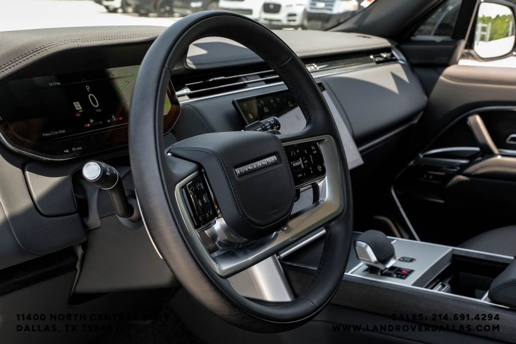New 2026 Fuji White Land Rover SE image 17