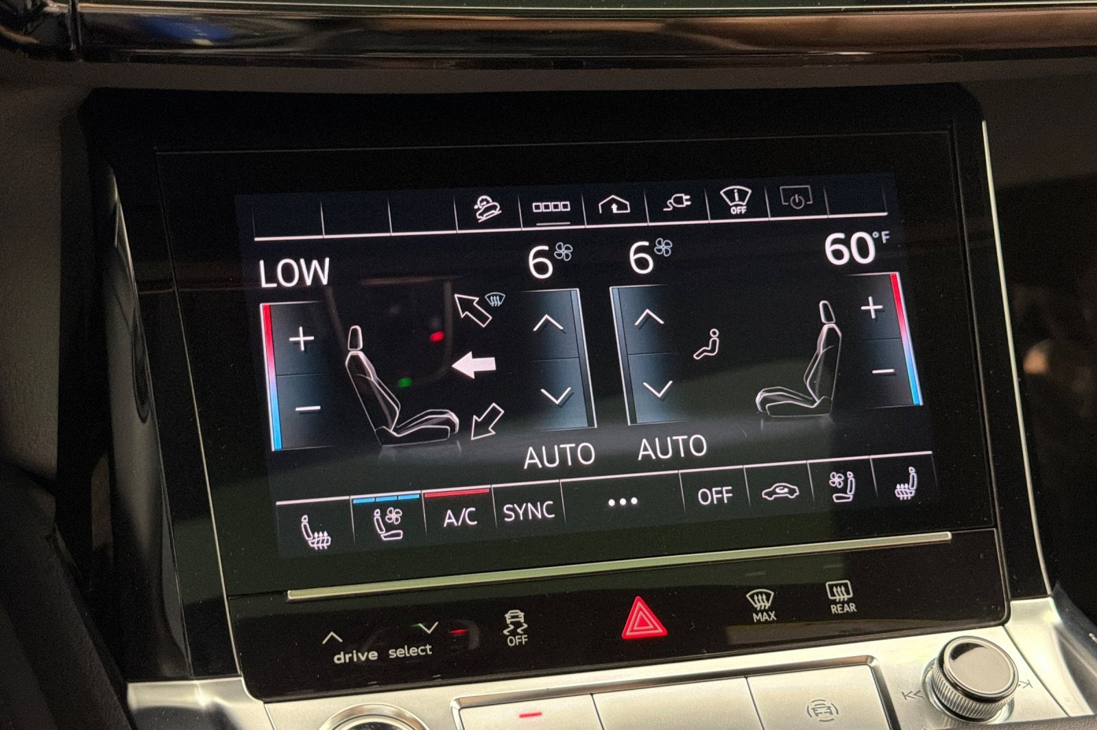 Used 2022 Navarra Blue Metallic Audi Chronos quattro image 20