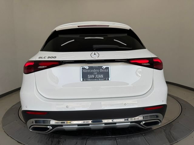 New 2026 Polar White Mercedes-Benz GLC 300 image 13