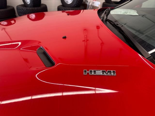 Used 2010 Red Dodge R/T image 17
