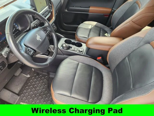 Used 2023 Cactus Green / Gray Ford Outer Banks image 13