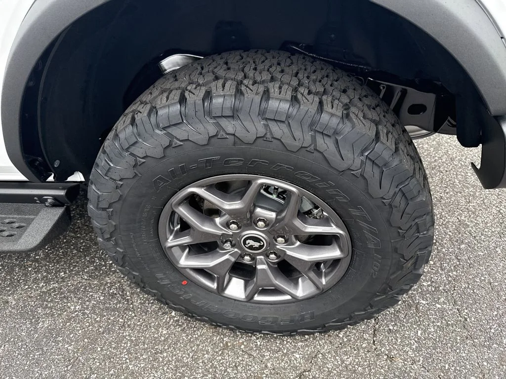 New 2025 White Ford Badlands image 22