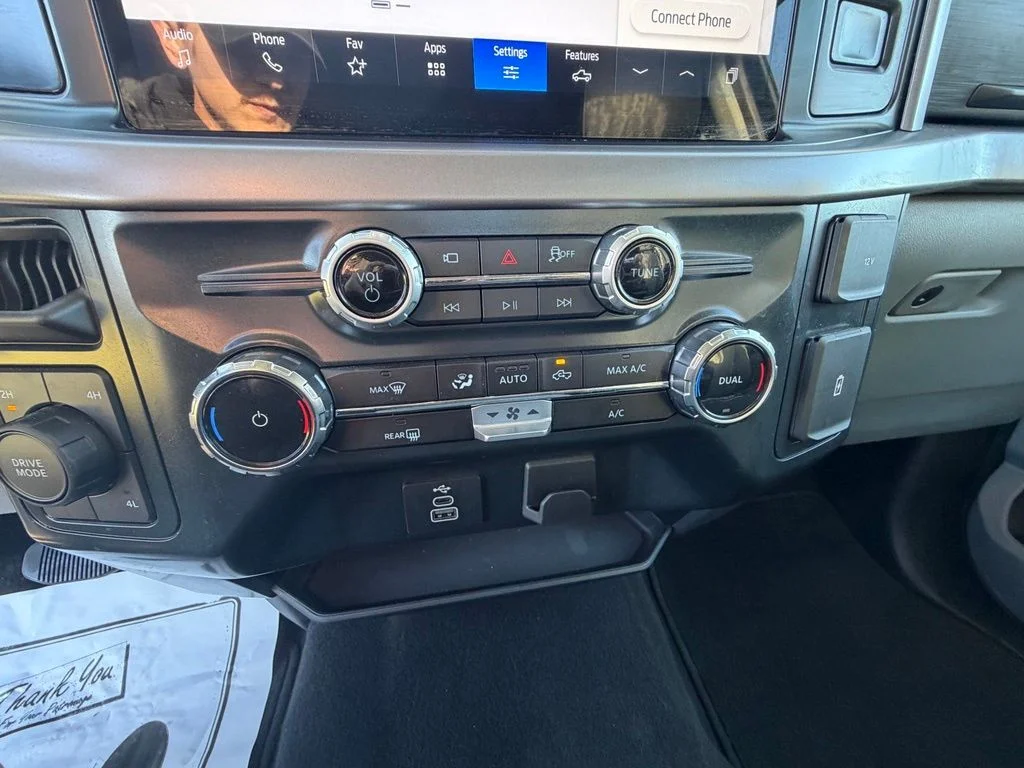 Used 2025 Black Ford XLT image 22