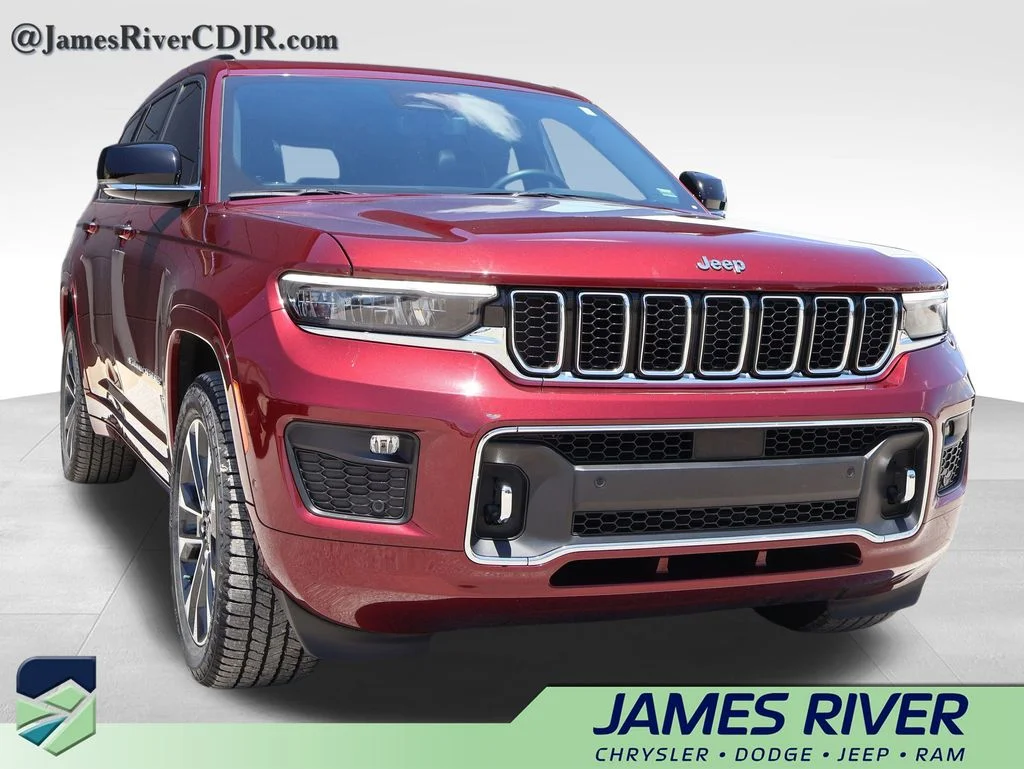 Used 2022 Red Jeep Overland image 6