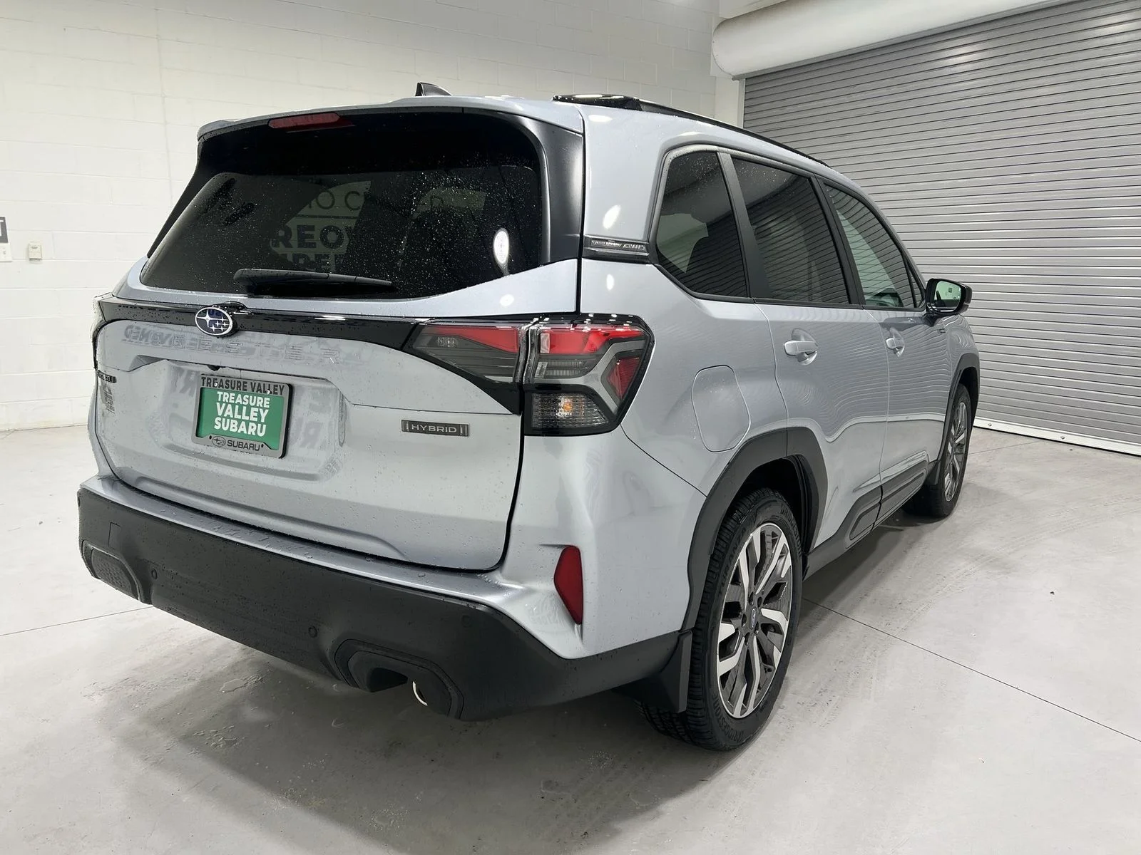 New 2026 ICE SILVER METALLIC Subaru Touring Hybrid image 8