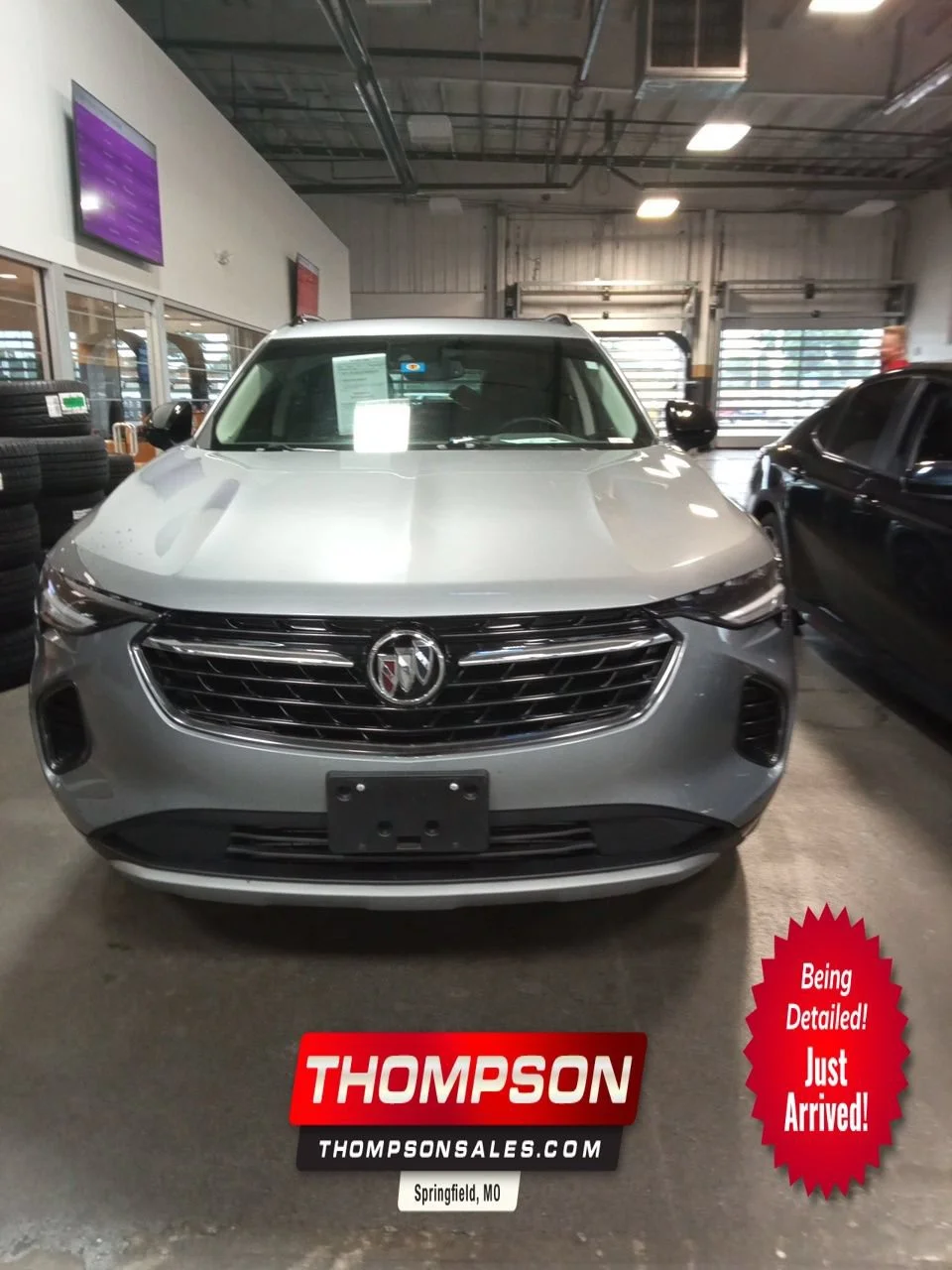 Used 2023 Moonstone Gray Metallic Buick Essence image 1