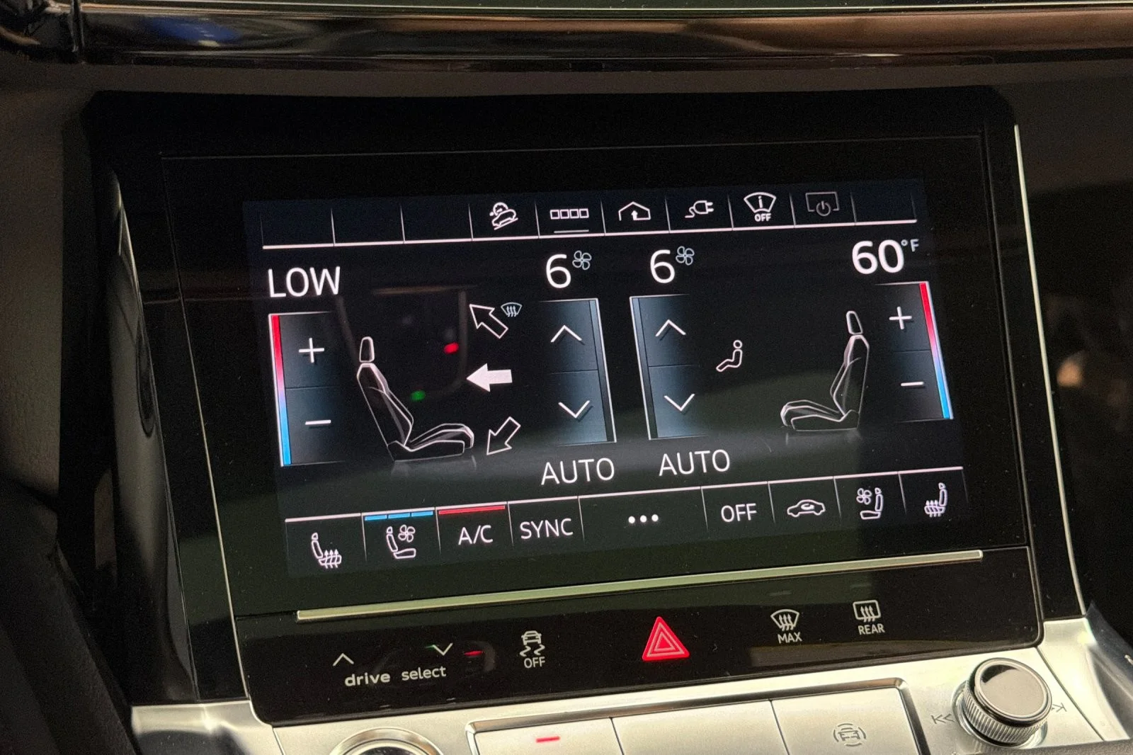 Used 2022 Navarra Blue Metallic Audi Chronos quattro image 20