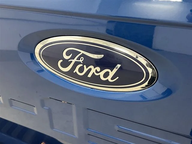 Used 2023 Blue Ford XLT image 37