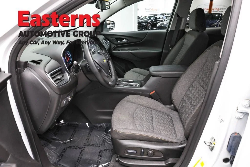 Used 2023 White Chevrolet LT image 16