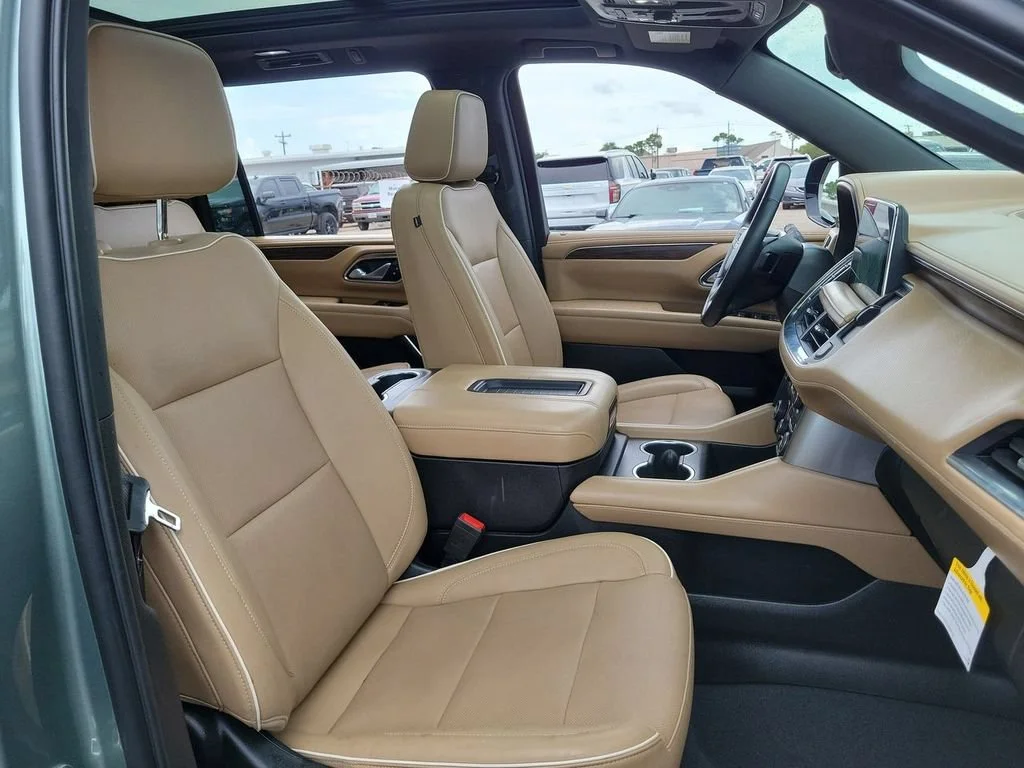 Certified Used 2023 Silver Sage Metallic Chevrolet Premier image 29