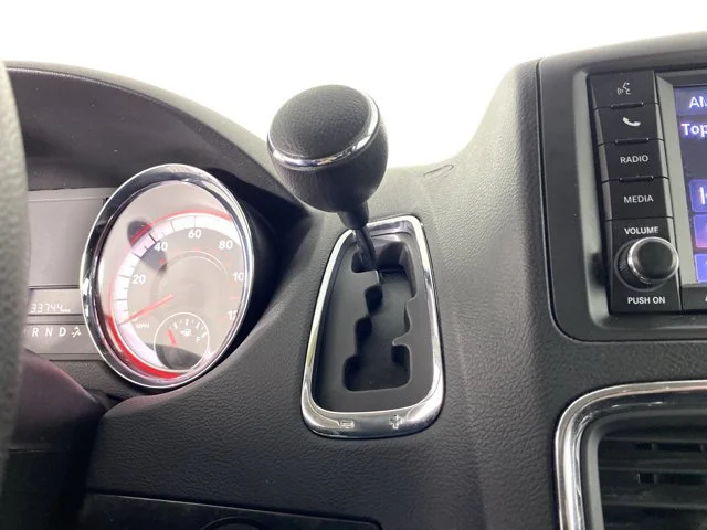 Used 2018 Blue Dodge SE image 23