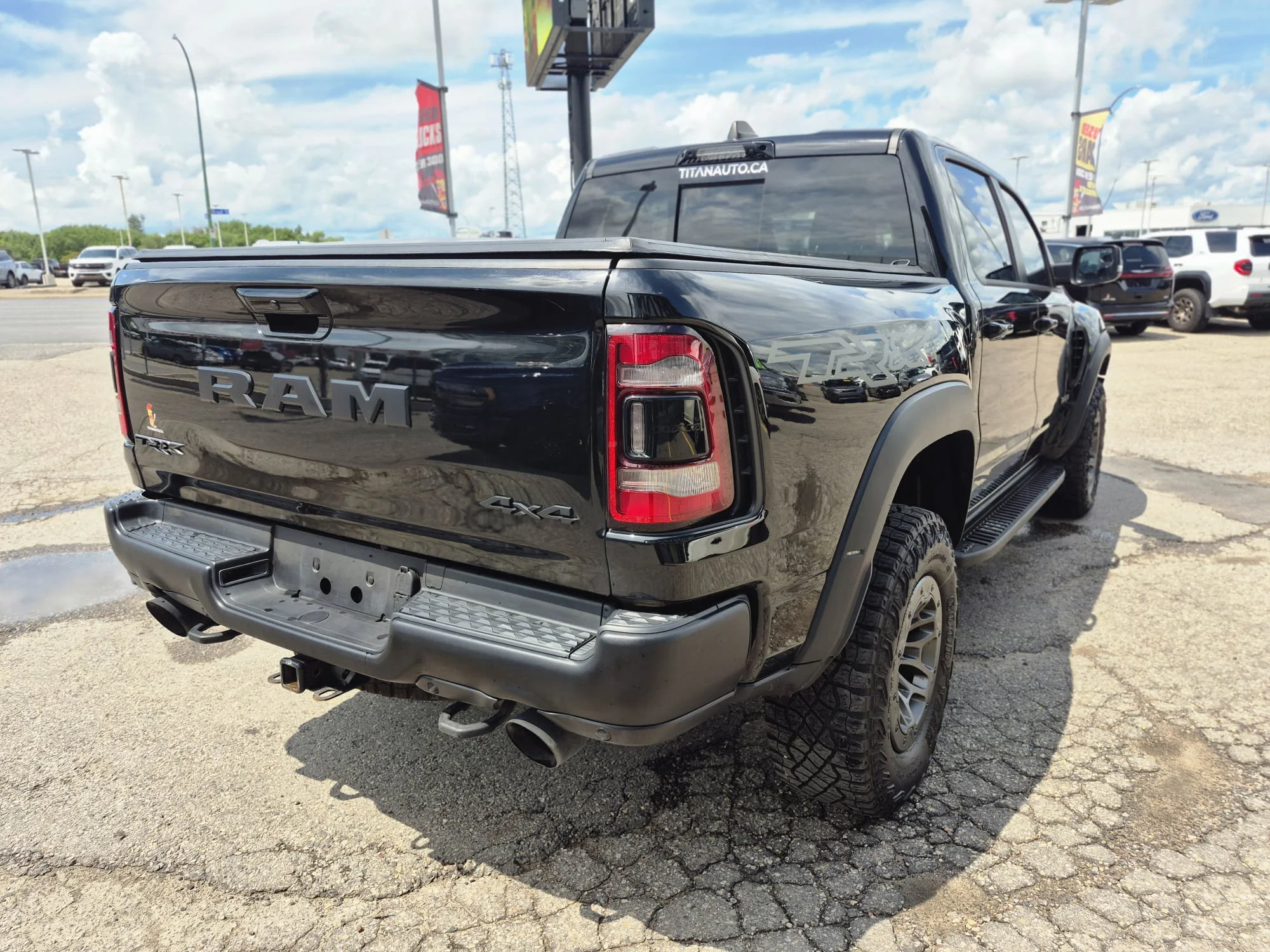 Certified Used 2024 Diamond Black Crystal Pearl Ram TRX 4x4*NO LUX TAX | 702HP!! | 6.2L Supercharged V8 | 35in Tires | Level 2 Equip | Driver Assist Pkg image 13