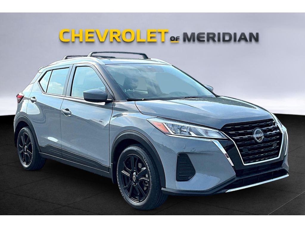 Used 2024 Gray Nissan SV image 1