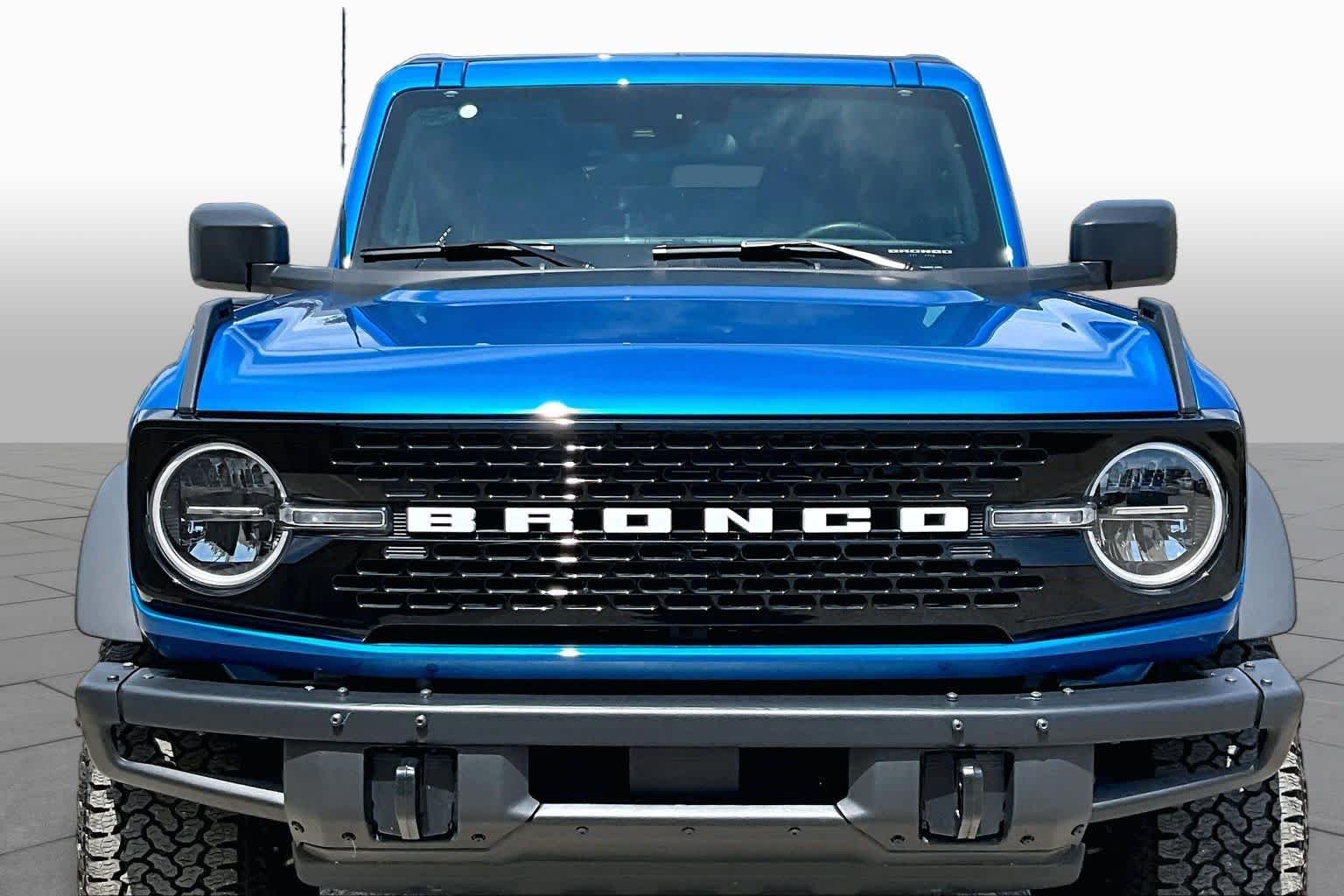 Used 2025 Velocity Blue Metallic Ford Big Bend image 4