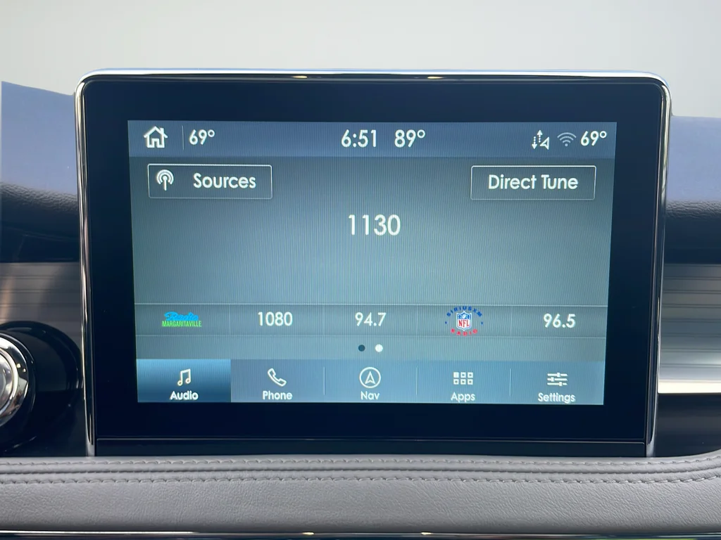 Used 2022 Black Lincoln Standard image 13