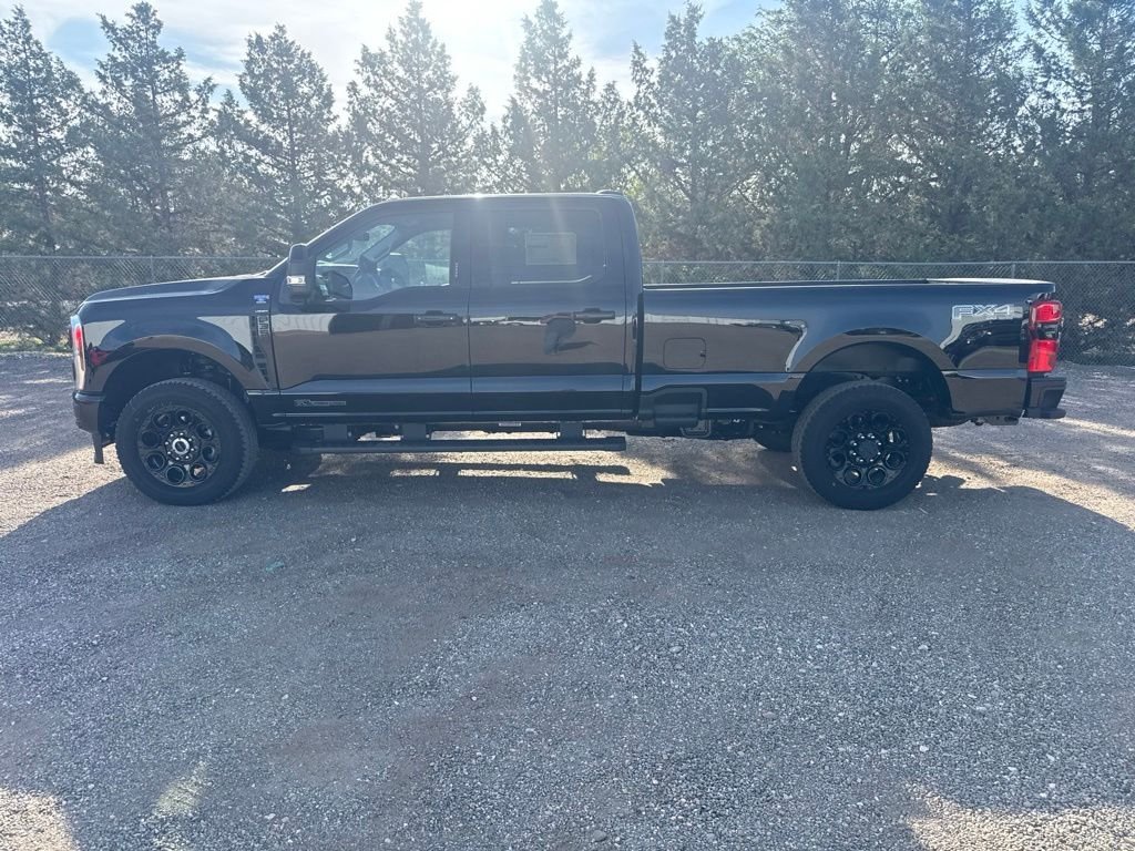 New 2026 Agate Black Metallic Ford Lariat image 3
