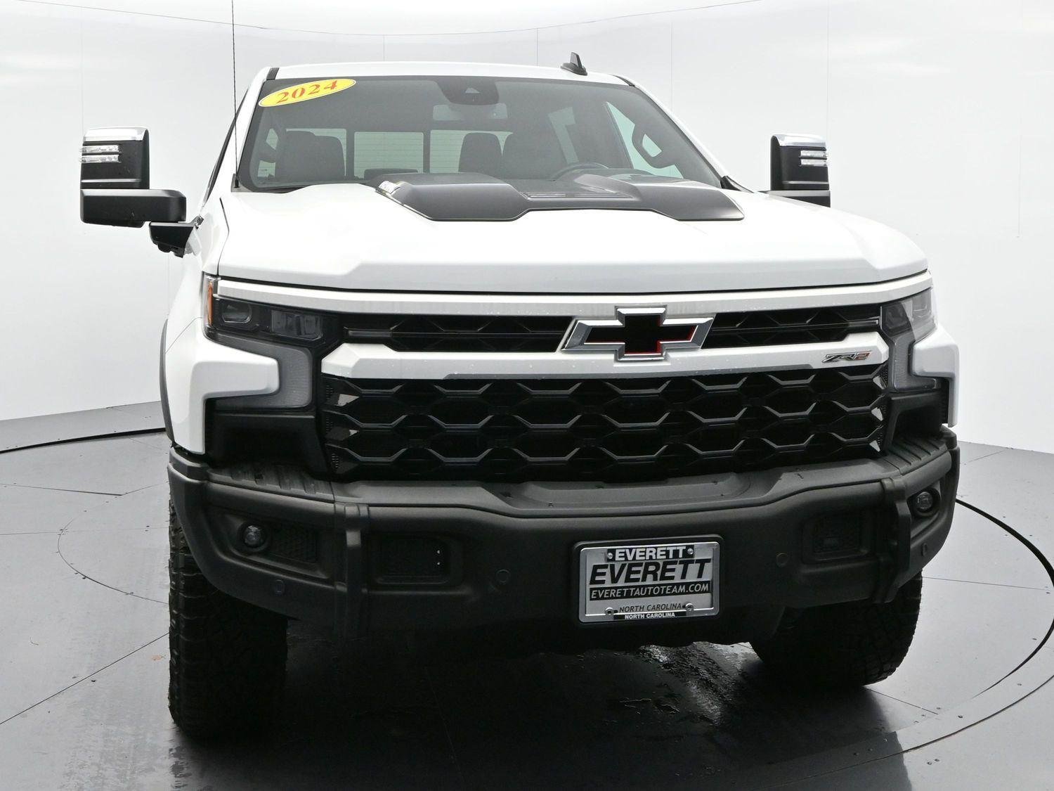 Used 2024 Summit White Chevrolet ZR2 image 2