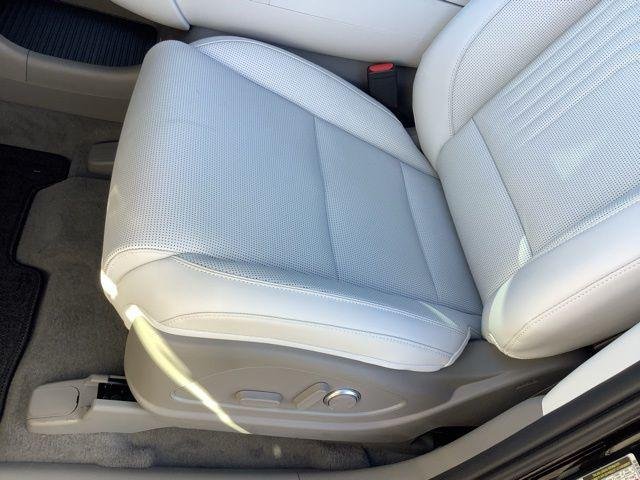 New 2026 Abyss Black Hyundai Blue SEL image 8