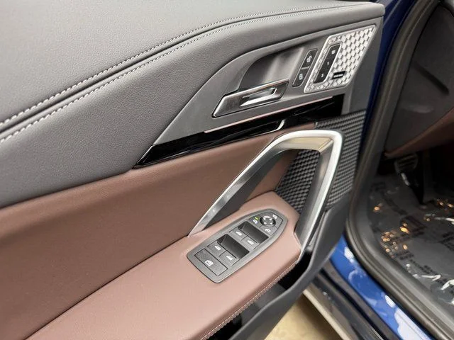 2025 BMW X1 28i - Photo 11