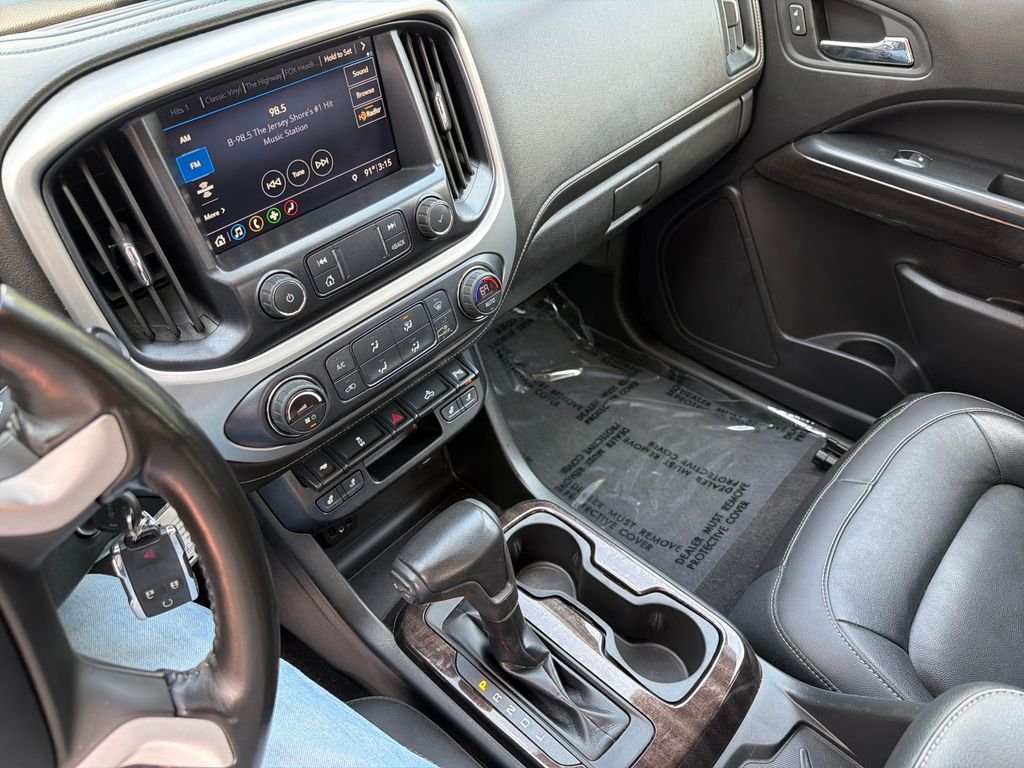 Used 2019 Quicksilver Metallic GMC SLT image 14