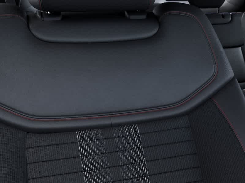 New 2027 Agate Black Metallic Ford ST-Line image 16