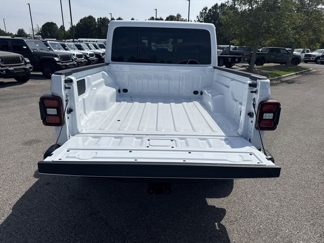 New 2026 White Jeep Mojave X image 19