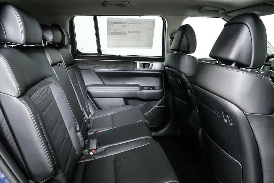 New 2026 Phantom Black Hyundai Limited image 31