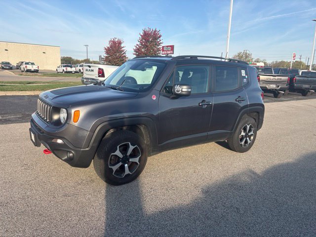 Used 2020 Gray Jeep Trailhawk image 3