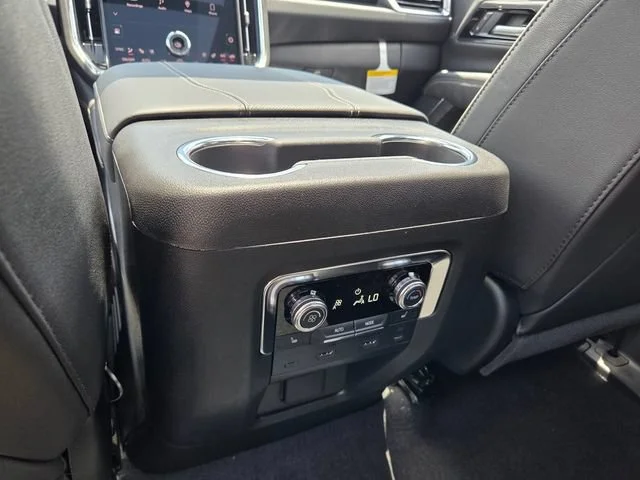 New 2026 Sterling Metallic GMC Elevation image 8