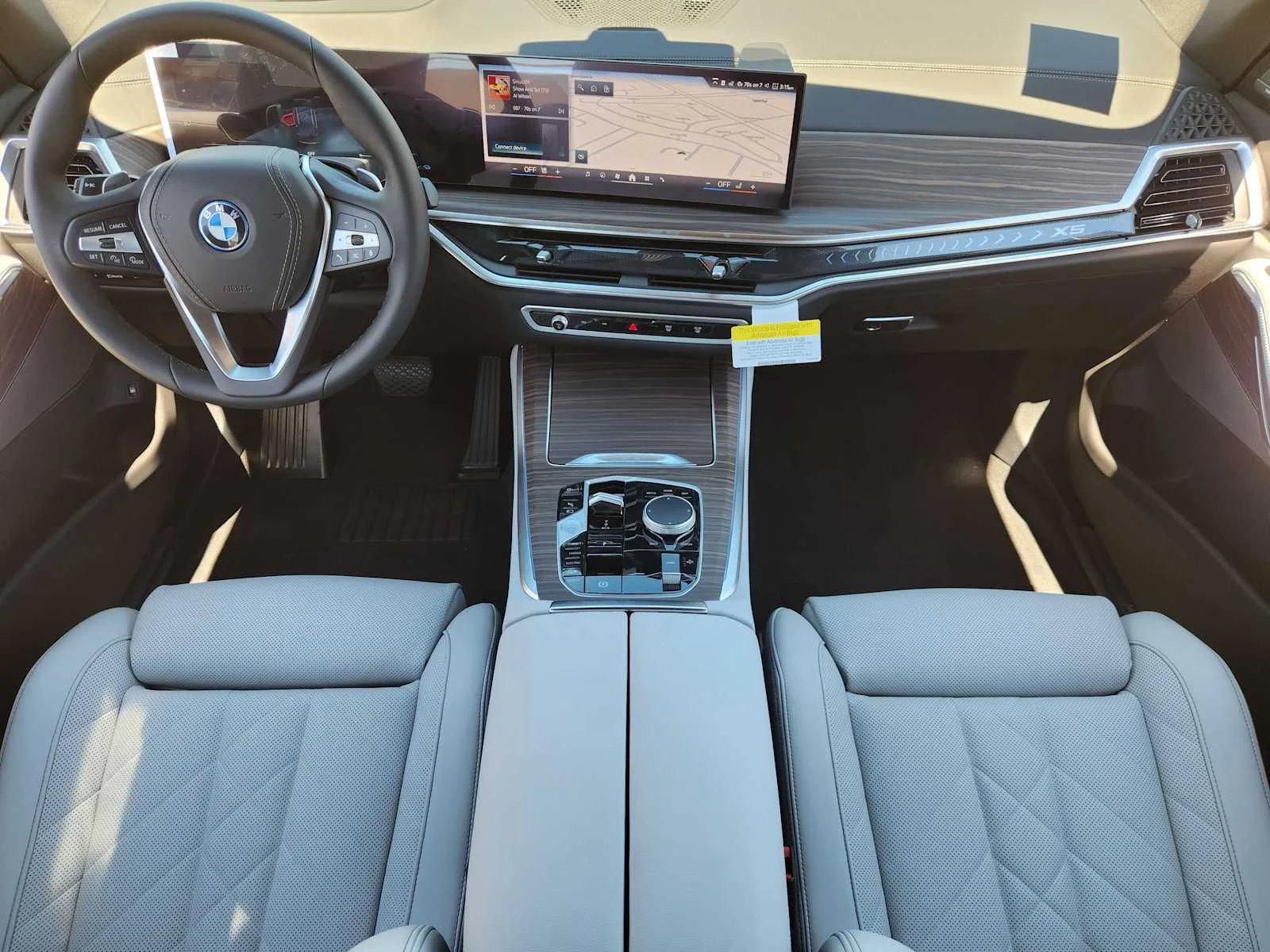 New 2026 Tanzanite Blue II Metallic BMW xDrive50e image 6