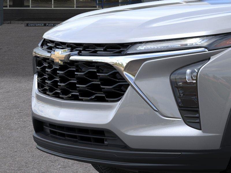 2026 Chevrolet Trax LS - Photo 13