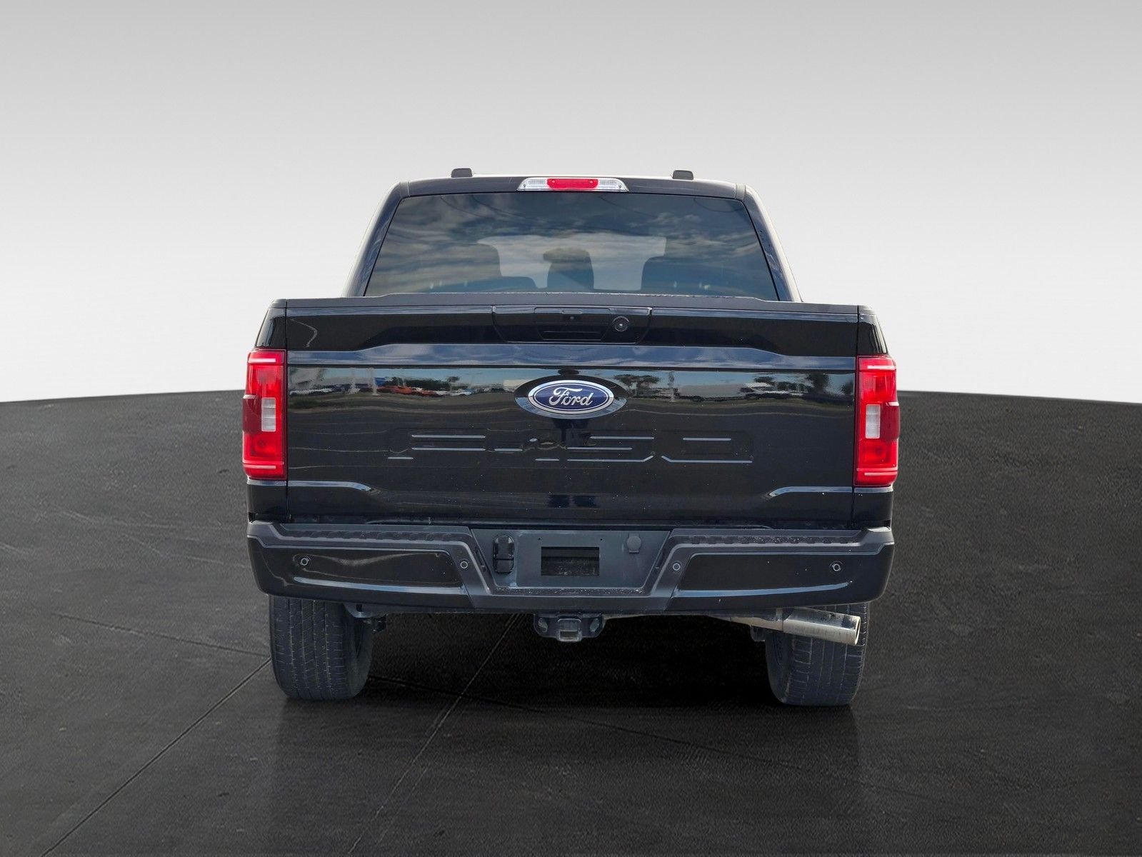 2023 Ford F-150 XLT photo 4