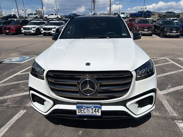 Used 2024  Mercedes-Benz GLS 450 image 2