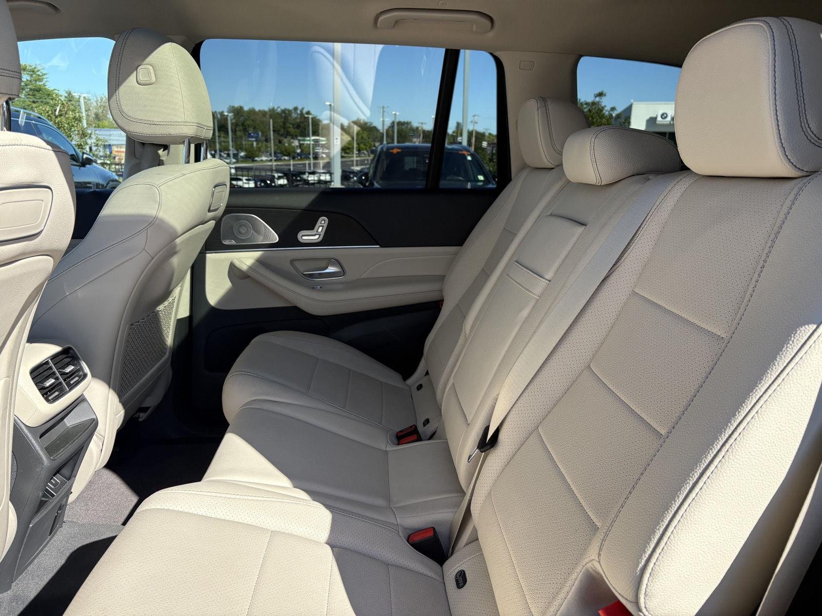 Used 2020 Cavansite Blue Metallic Mercedes-Benz GLS 450 image 13
