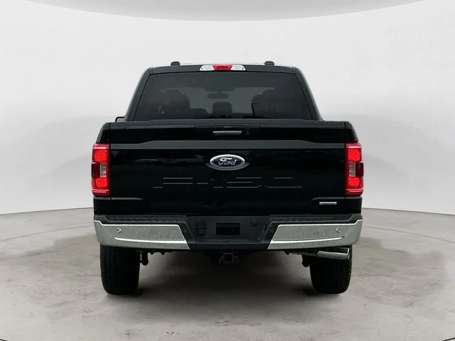 Used 2022 Black Ford XLT image 4