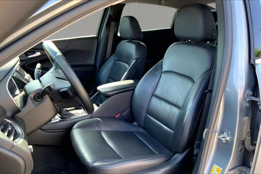 Used 2023 Sterling Gray Metallic Chevrolet LT image 24