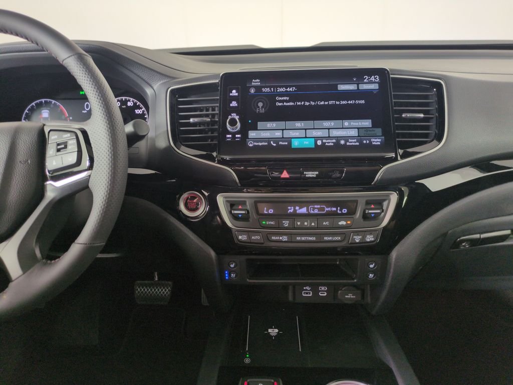 New 2026 Sonic Gray Pearl Honda Black Edition image 17