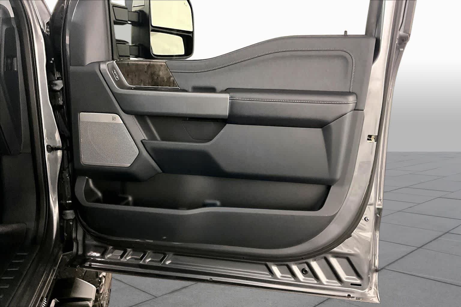 Used 2023 Carbonized Gray Ford LARIAT image 21