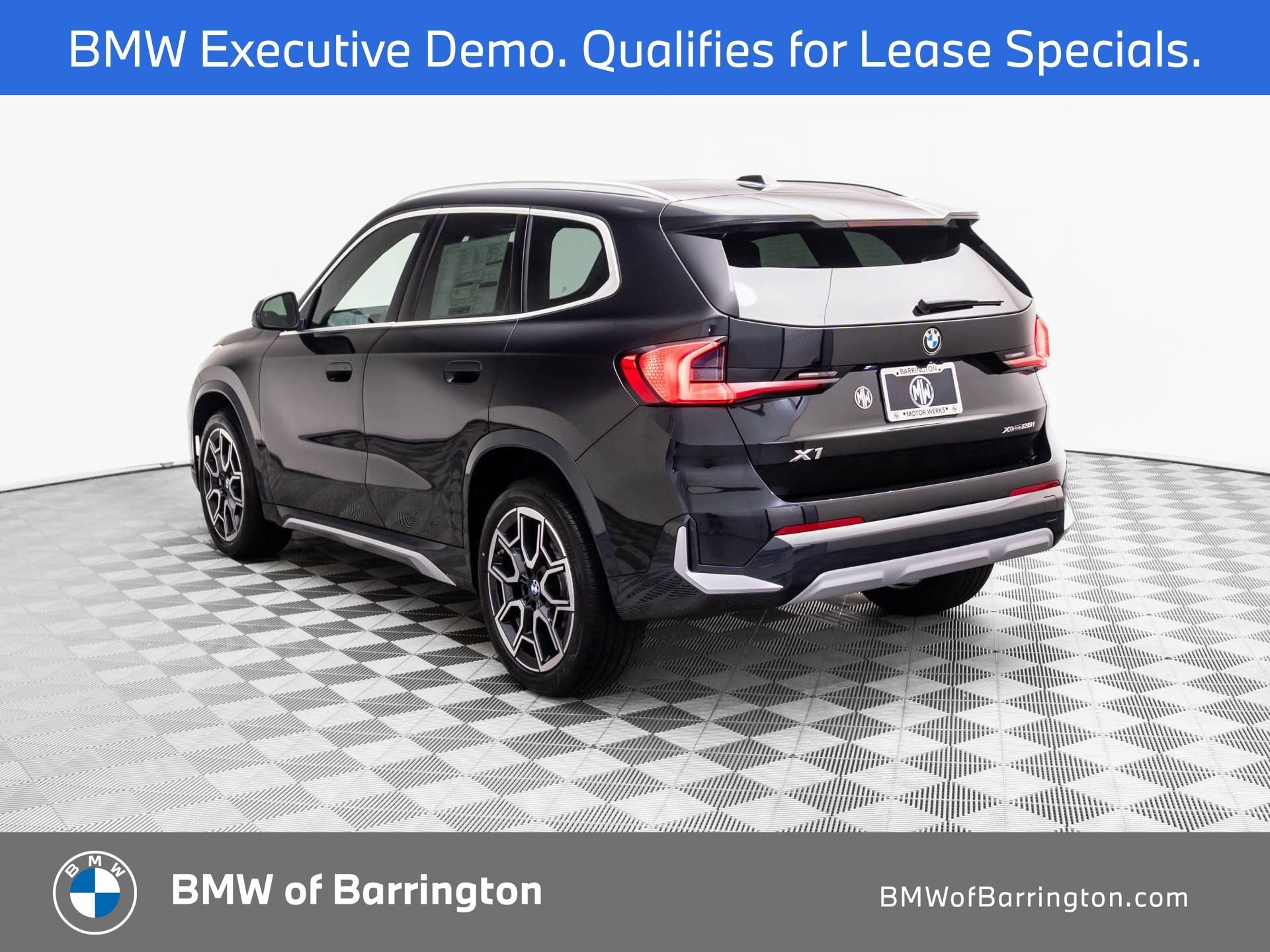 New 2026 Black Sapphire Metallic BMW xDrive28i image 3