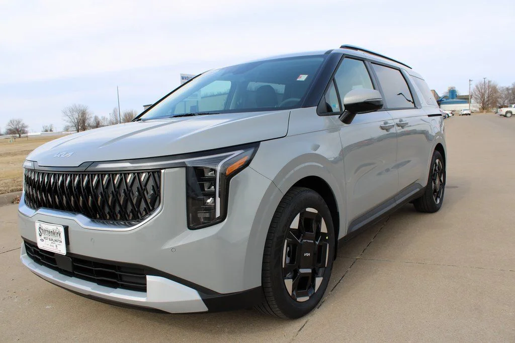 New 2026 White Kia EX image 17