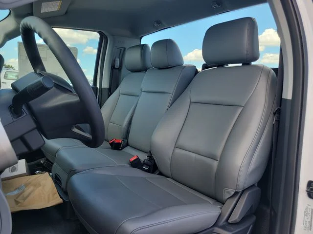 New 2026 Oxford White Ford XL image 14