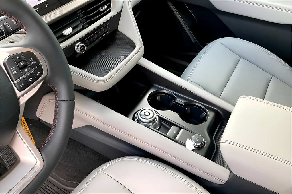 New 2026 Agate Black Metallic Ford Active image 9
