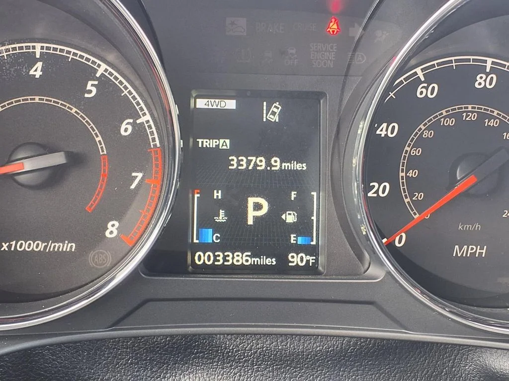 Used 2026 White Mitsubishi 2.0 SE image 18