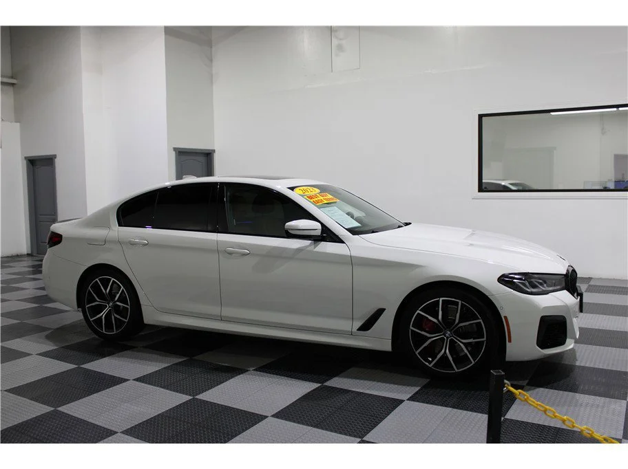 2023 BMW 5 Series 540i xDrive Sedan's photo