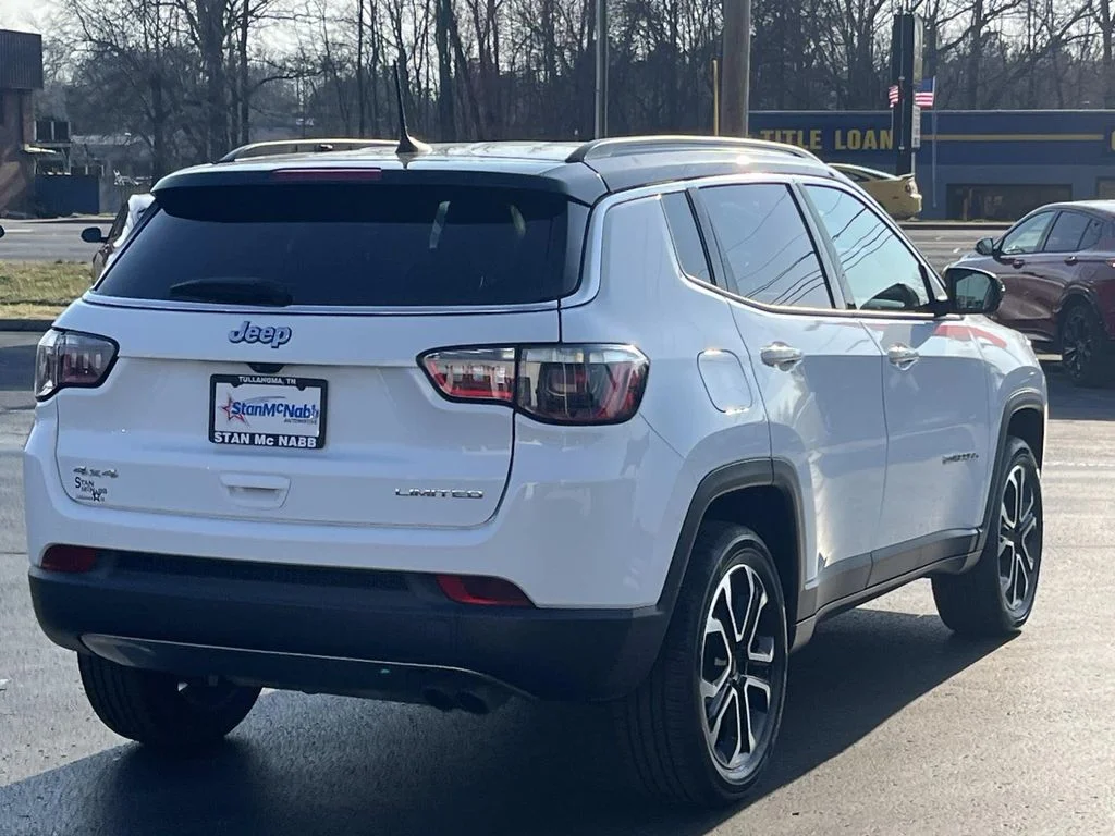 Used 2022 White Jeep Limited image 7