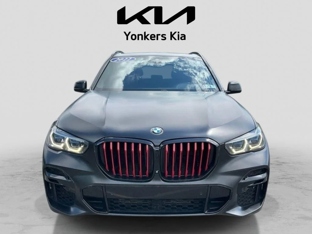 Used 2022 Black BMW xDrive40i image 28