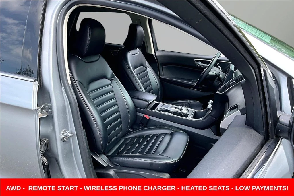 Used 2024 Silver Ford SEL image 34