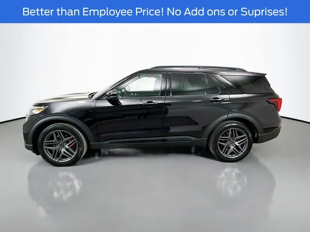 New 2026 Agate Black Metallic Ford ST image 4