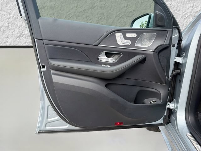 Used 2025 MANUFAKTUR Alpine Gray Mercedes-Benz AMG® GLE 53 image 21